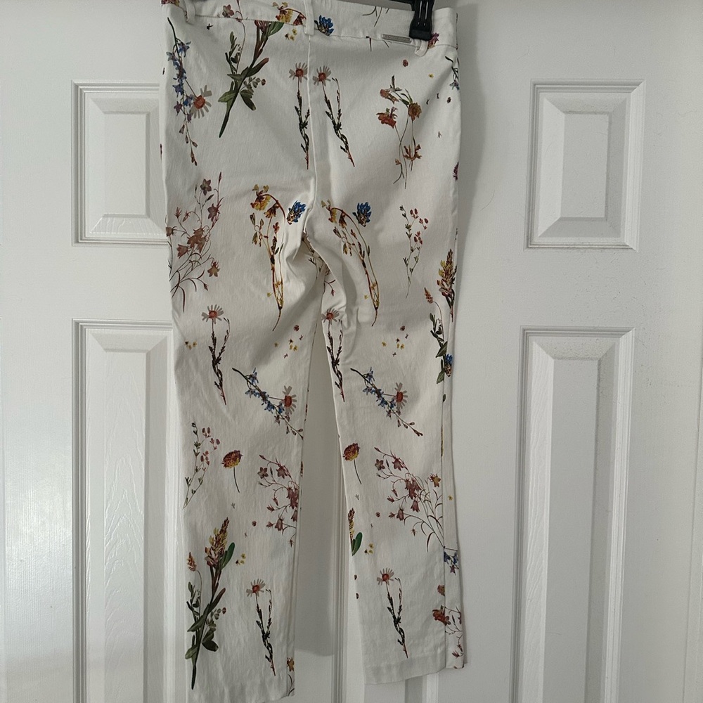 I Love Tyler Madison capris. Size M